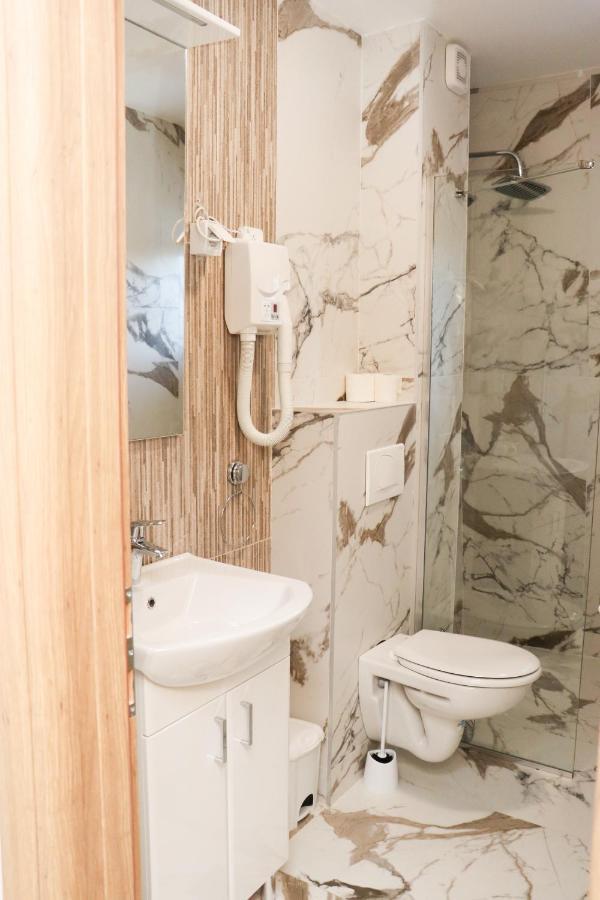 Apartmani Vidik - Groodvy House Jahorina Kültér fotó